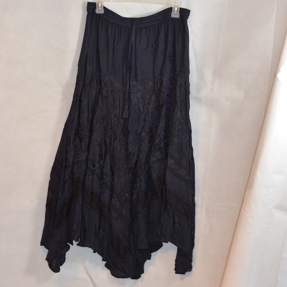 Coldwater Creek Blue embroidered Skirt SZ L NWOT - Picture 3 of 6